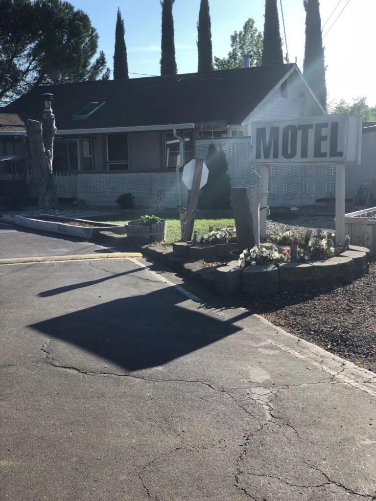 Kelseyville Motel Luaran gambar